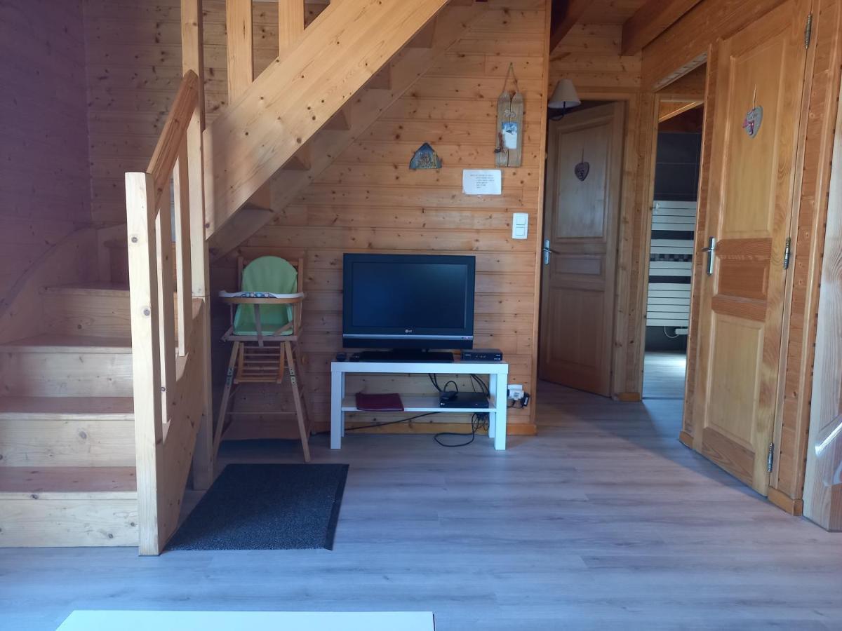 Chalet Sancy Saint-Genès-Champespe Exterior foto